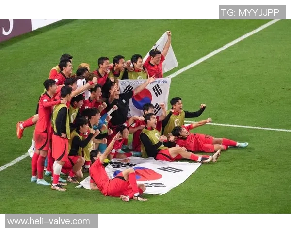 成都羽毛球队在世界杯中的团队协作表现分析与启示