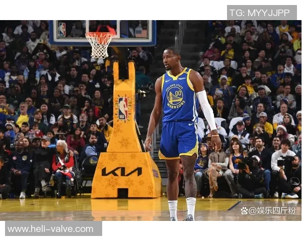 勇士与尼克斯太阳的激烈对决展现篮球魅力与团队精神的完美结合