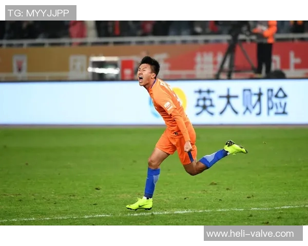 小将09对阵鲁能展现青春风采力争在赛场上书写辉煌篇章