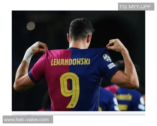 巴萨主场遭罗马逆转2比3遗憾落败引发球迷热议 巴萨主场遭罗马逆转2比3遗憾落败引发球迷热议