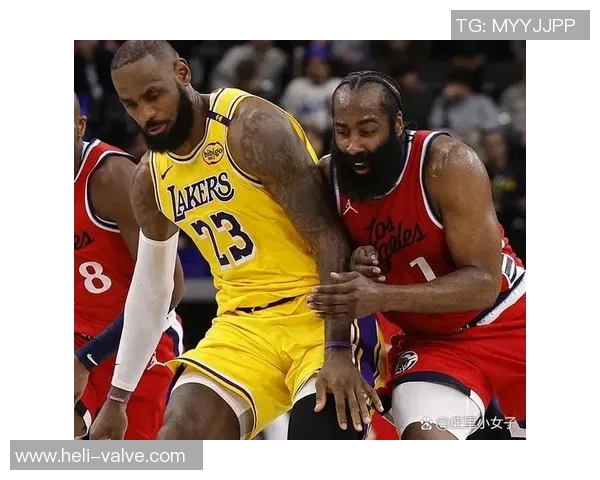 快船与湖人激情对决直播全程回顾与精彩瞬间分析