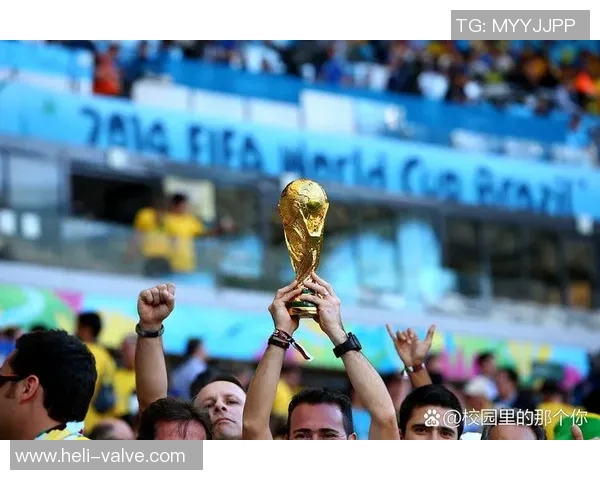 泰国足球队在对阵乌兹别克斯坦的比赛中展现实力成功获胜