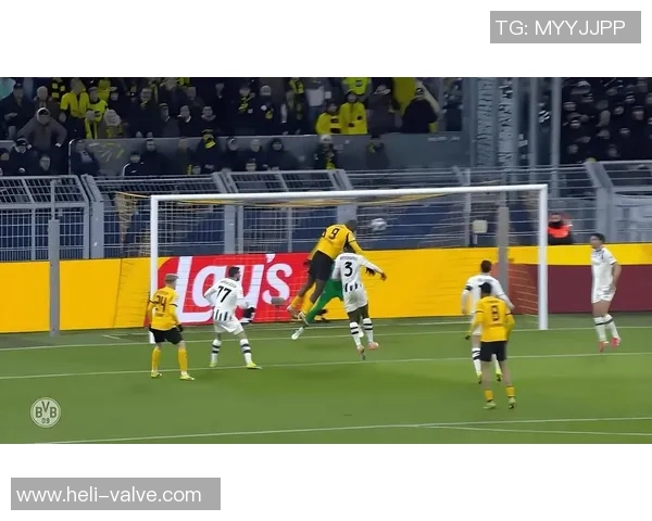 沙克04对阵多特蒙德的精彩对决分析与赛后点评