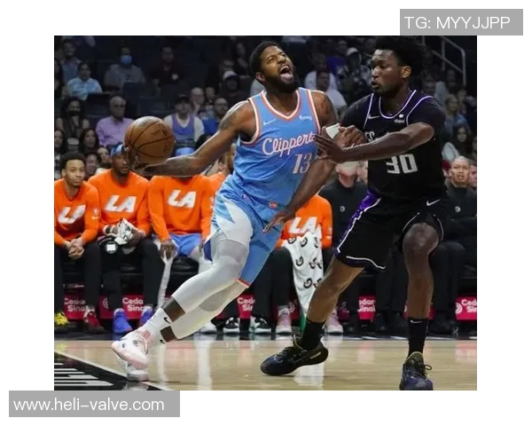 火箭队与森林狼激战一触即发精彩对决引发球迷热议