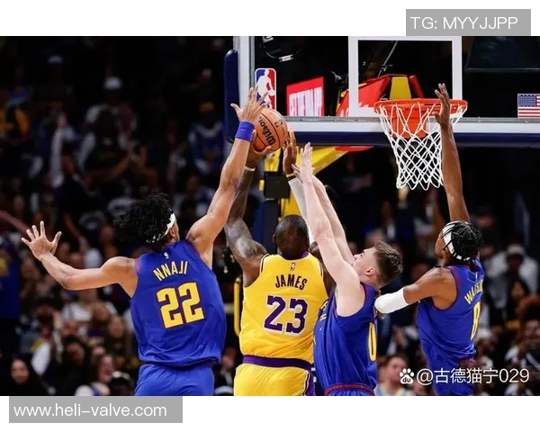 湖人对决掘金精彩赛事回顾与分析，谁能在季后赛中占据优势