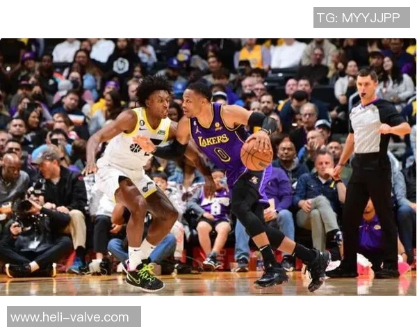 湖人对阵爵士精彩对决4月14日赛前分析与球员状态评估