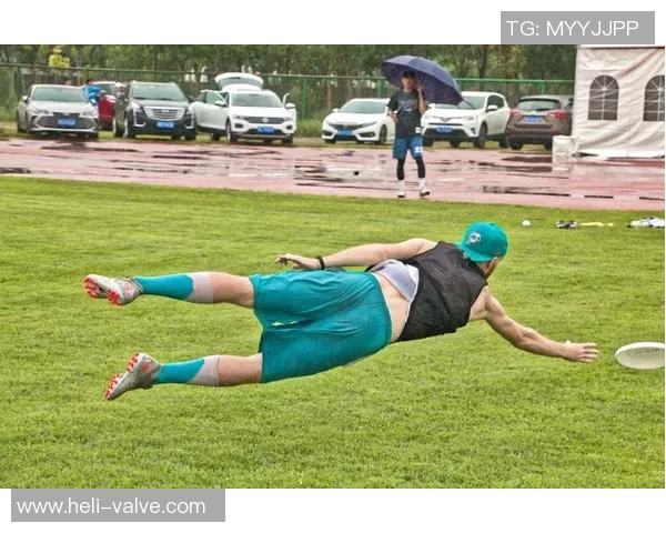 飞盘战术解析：深入探讨上海飞盘队的战术布局与比赛策略